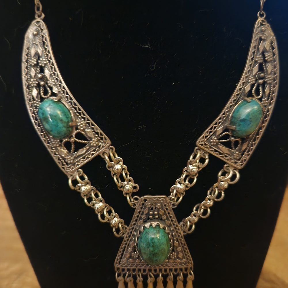 Vintage Israeli Sterling Silver Necklace with eĺiat Stone Cabochons